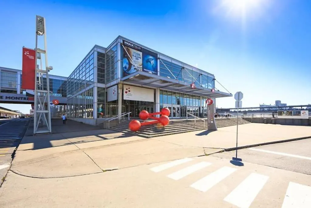 Дом отдыха Вилла Heart Of Mtr For Memorable Experience 7Minmetro 2 Backyard Fully Equipped Монреаль Канада